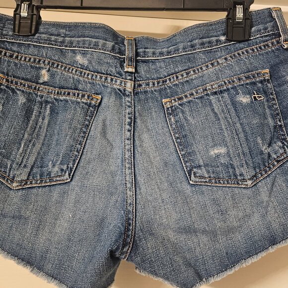 Size 26 rag&bone cutoffs - Picture 3 of 3